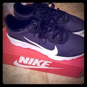 Brand new, Nike Mens Size 10